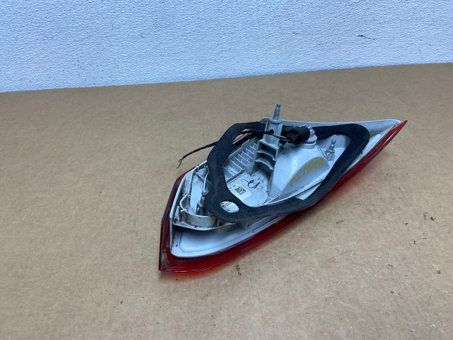 2012 to 2014 Ford Focus Sedan Right Passenger Inner Tail Light Oem AC1698 LK4