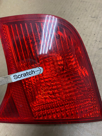 2004-2008 Audi A4 Sedan Right Passenger RH Side Inner Tail Light L8247 DW3