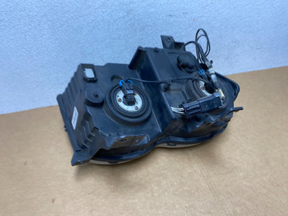 2005-2007 Jeep Grand Cherokee Left Driver LH Halogen Headlight AD4462 DW5