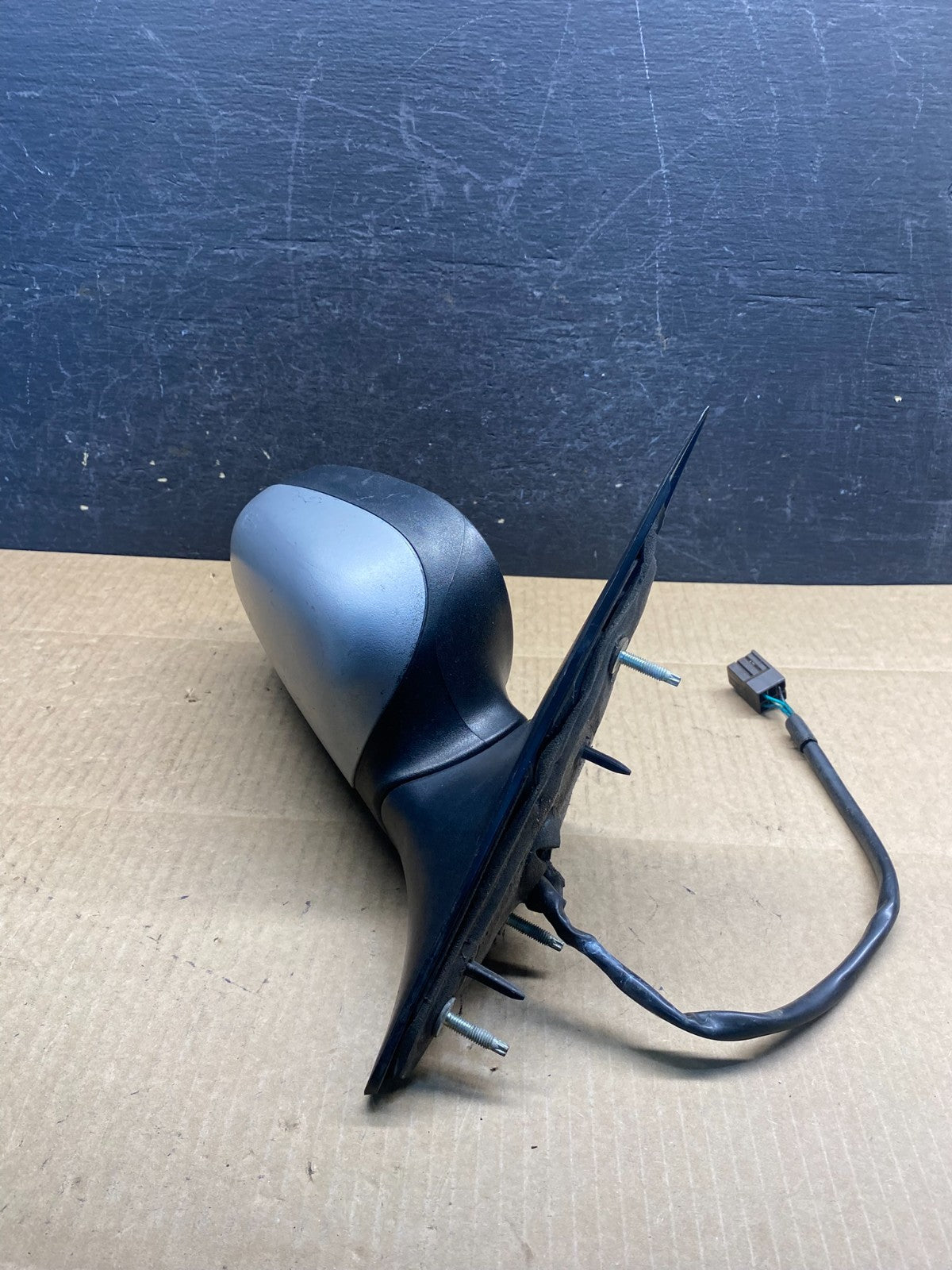2003 - 2011 Ford Crown Victoria Right Passenger View Door Heat Mirror AG7291 DW2