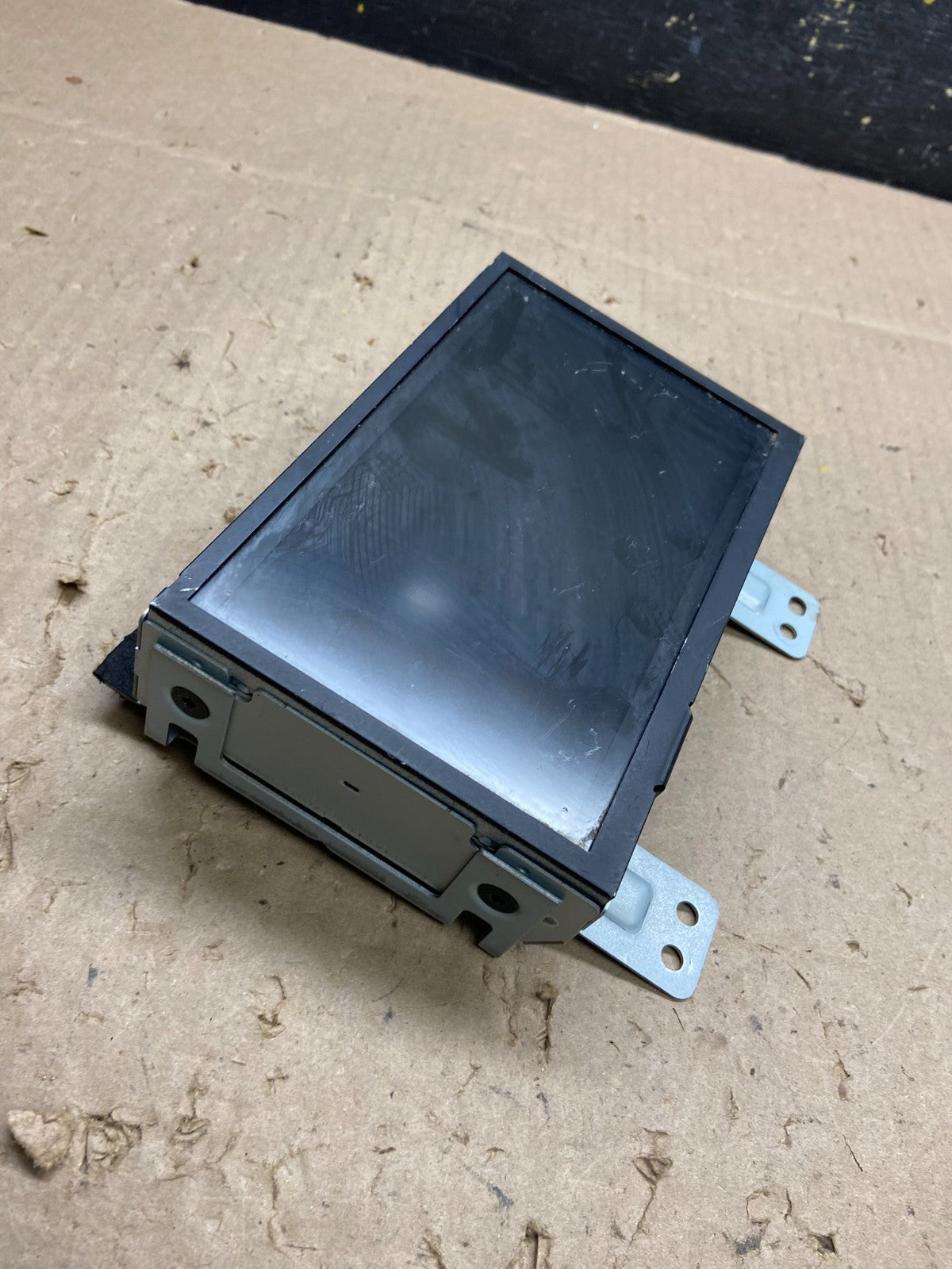 2008 to 2012 Nissan Armada QX56 Display Screen Information U4725 DG3