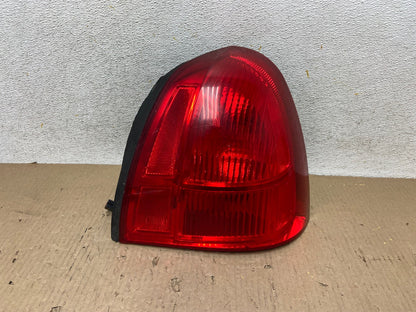 2003 to 2011 Lincoln Town Car Right Passenger Rh Tail Light AG1253 LK0