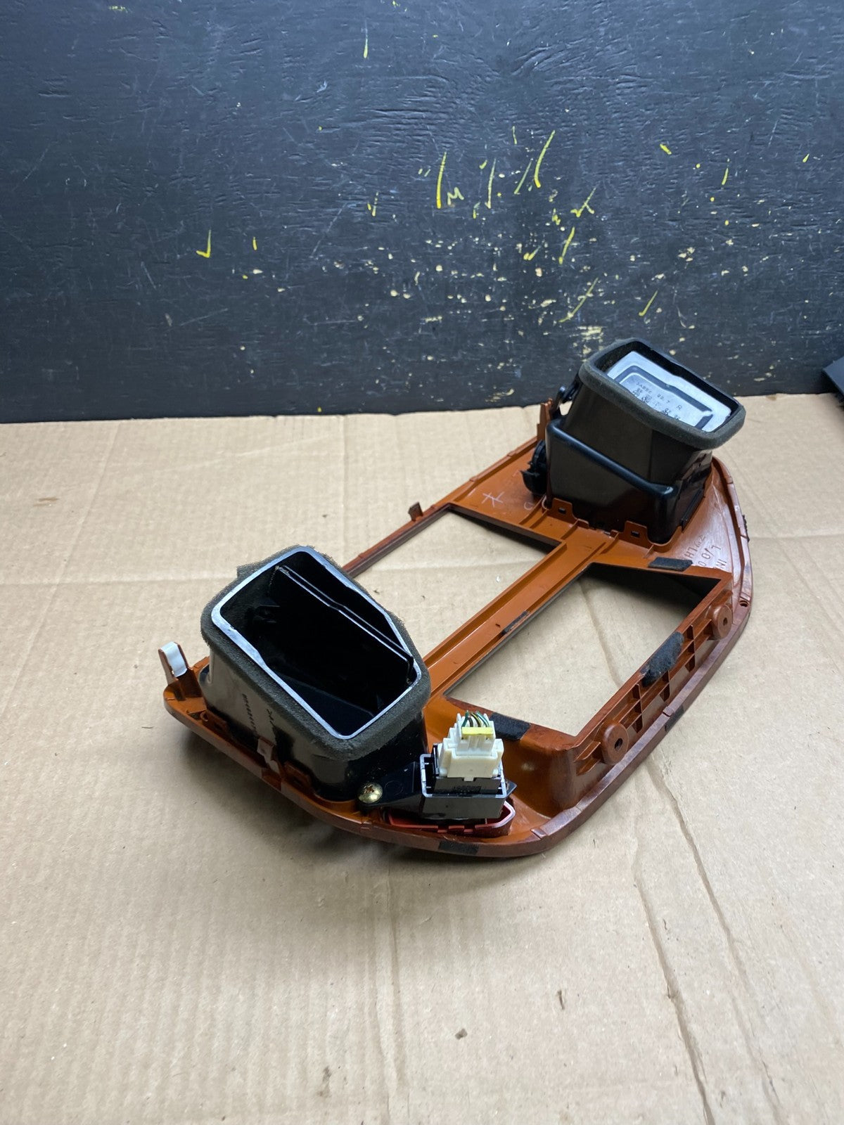 2000 to 2006 Mitsubishi Montero Dash Radio Climate Control Bezel  OEM aa4575 DG4