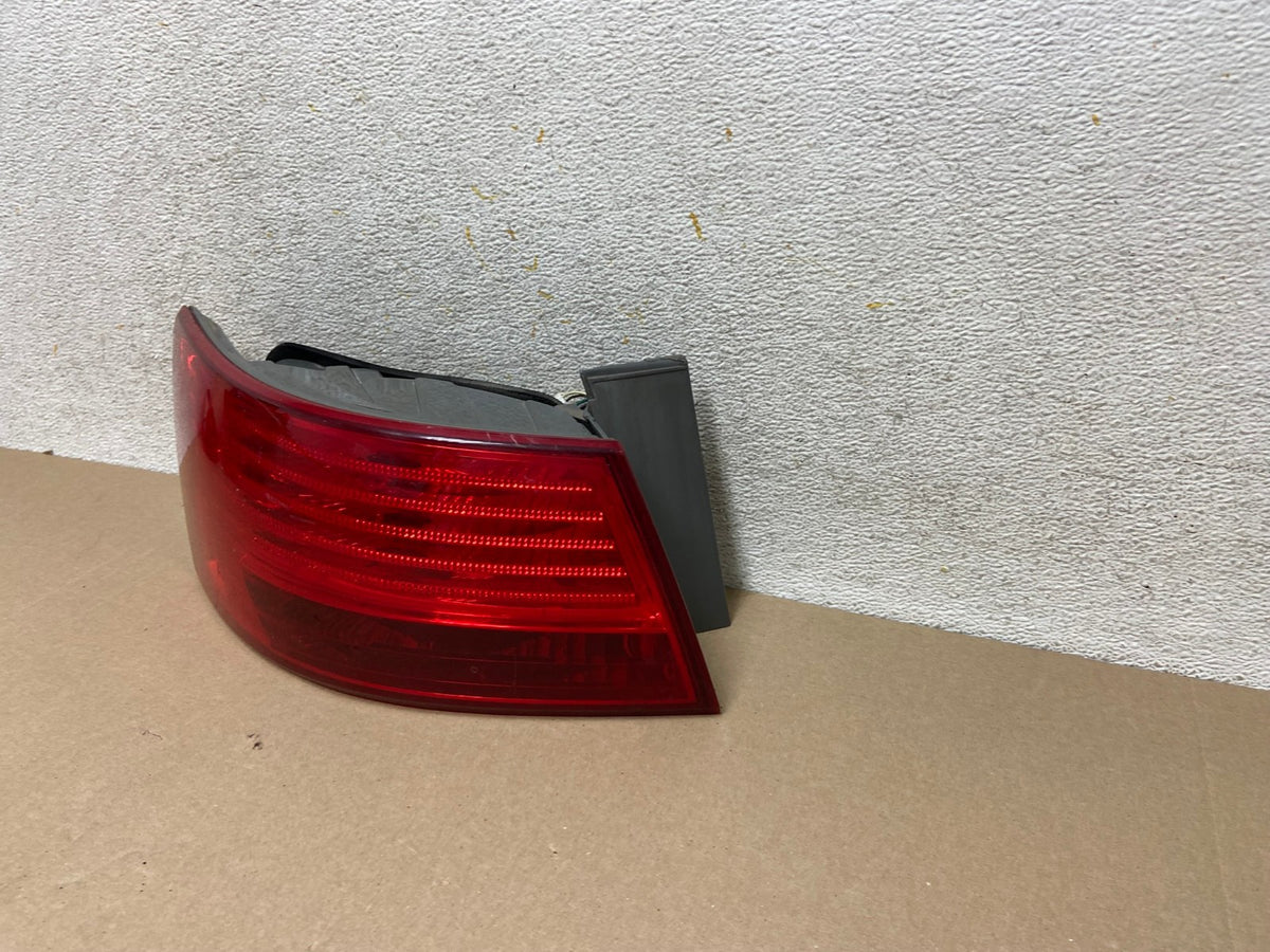 2009 to 2010 Hyundai Sonata Left Driver Lh Side Tail Light AH6647 LK2
