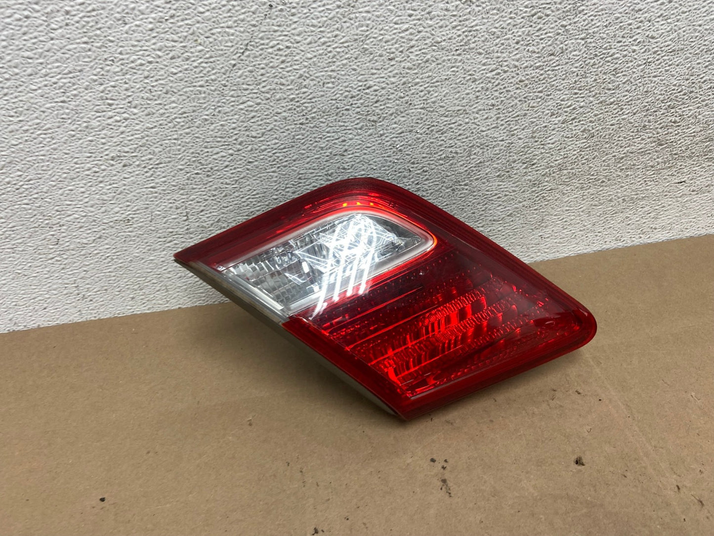 2007 2008 2009 Toyota Camry Left Driver Tail Light Trunk Lid Inner AE5010 LK2