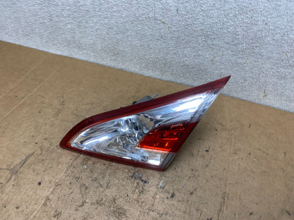 2011-2014 Nissan Murano Right Passenger RH Side Inner Tail Light Oem T5342 DW2