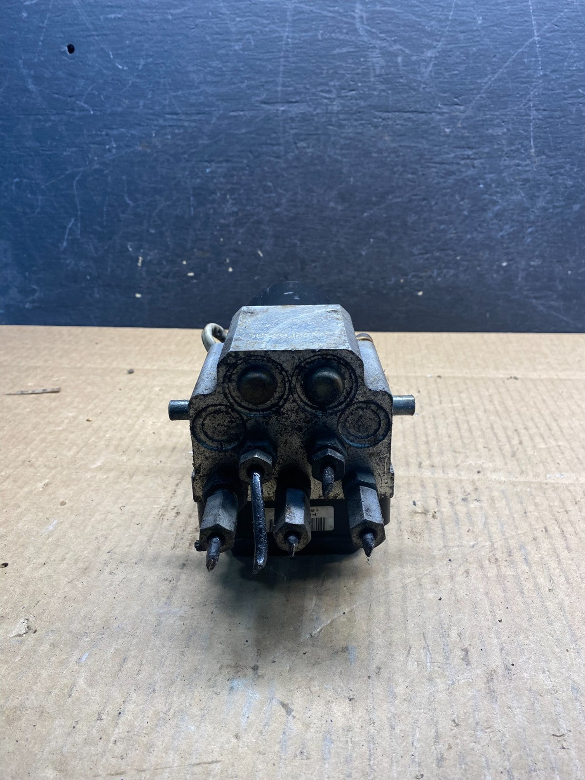 2004 2007 Ford E250 E350 Econoline Anti-Lock ABS Antilock Brake Pump ag9535 DG3