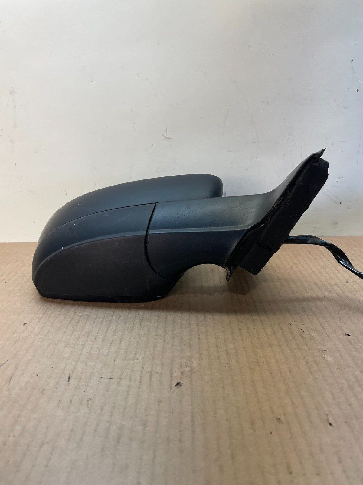 2011-2016 Volkswagen Jetta Sedan Right Passenger Side View Door Mirror AJ1142 DG3