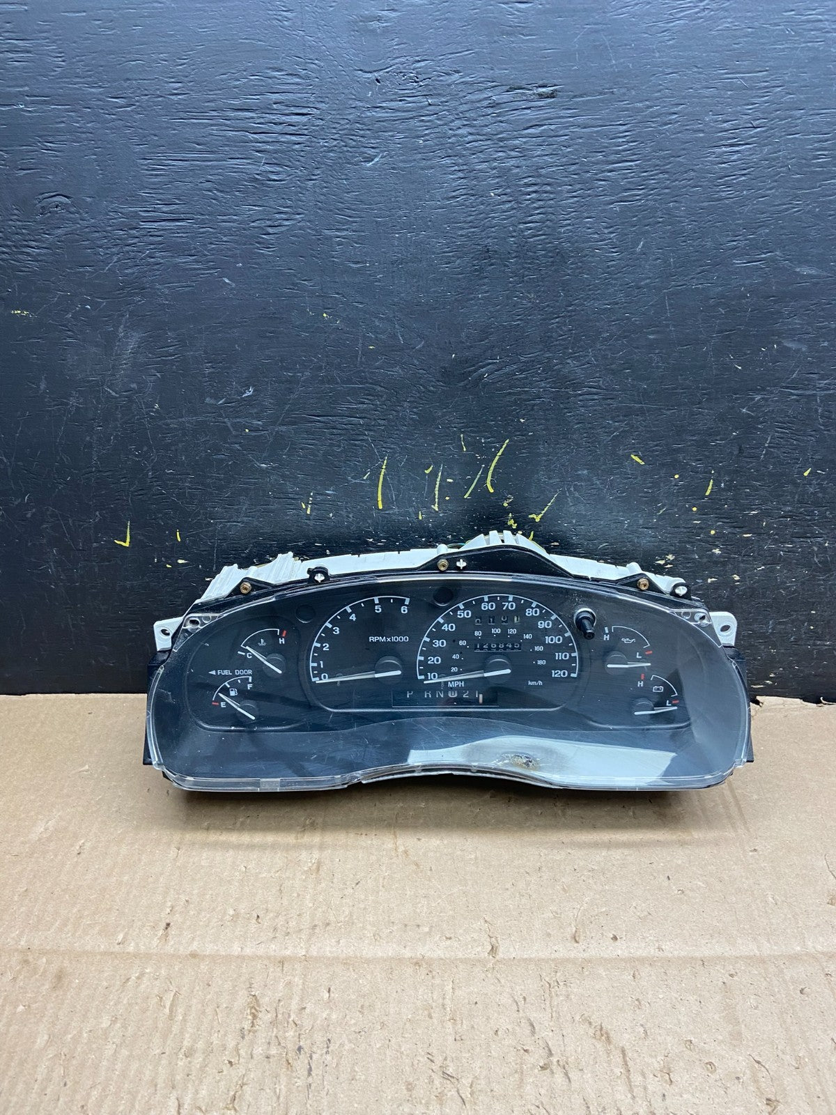 2001 2002 2003 Ford Explorer Speedometer Cluster Gauge Oem y5526 DG1