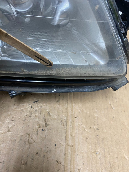 2004 2005 2006 Acura TL Headlight Right Passenger Side Xenon HID AC8150 DW5