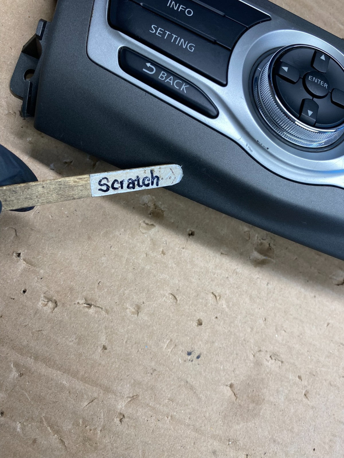 2009-2014 Nissan Murano AM FM Radio CD Control Panel AG5204 DG1