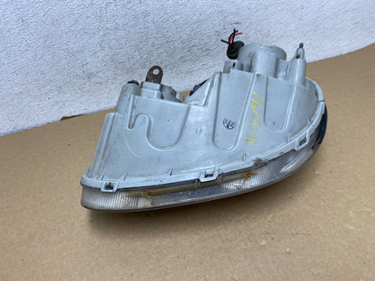 2002-2005 Hyundai Sonata Right Passenger Headlight Halogen AF7291 DW7