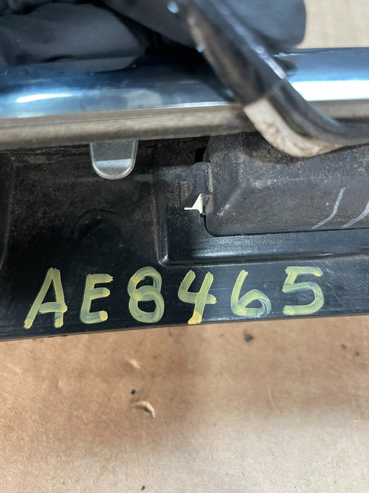 2011-2014 Ford Explorer Rear Tailgate Gate Trim Molding With Camera OE ae8465 DG5
