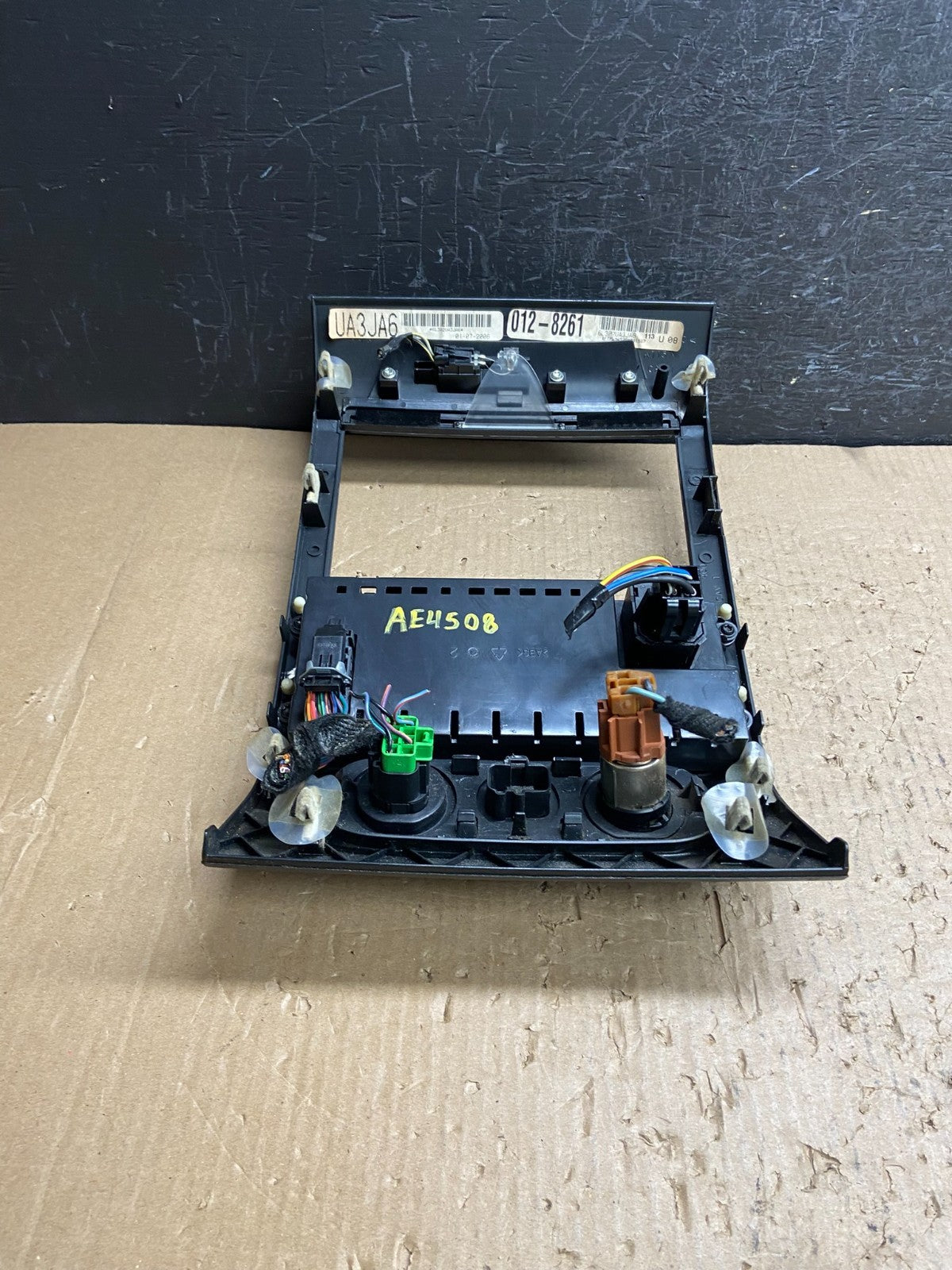 2004 to 2008 Ford F150 Radio Climate Dash Bezel Surround Black AE4508 DG4