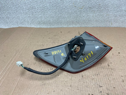 2006-2008 Lexus IS250 Right Passenger Rh Side Outer Tail Light Y0171 DW6