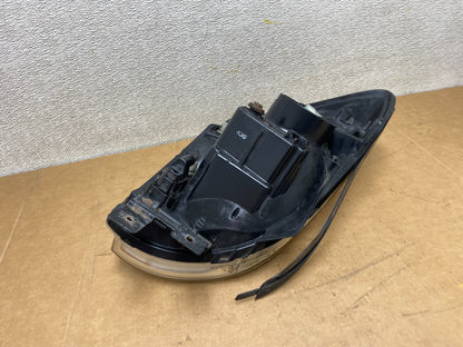 2005 to 2006 Kia Sportage Left Driver LH Halogen Headlight OEM X3767 DW7