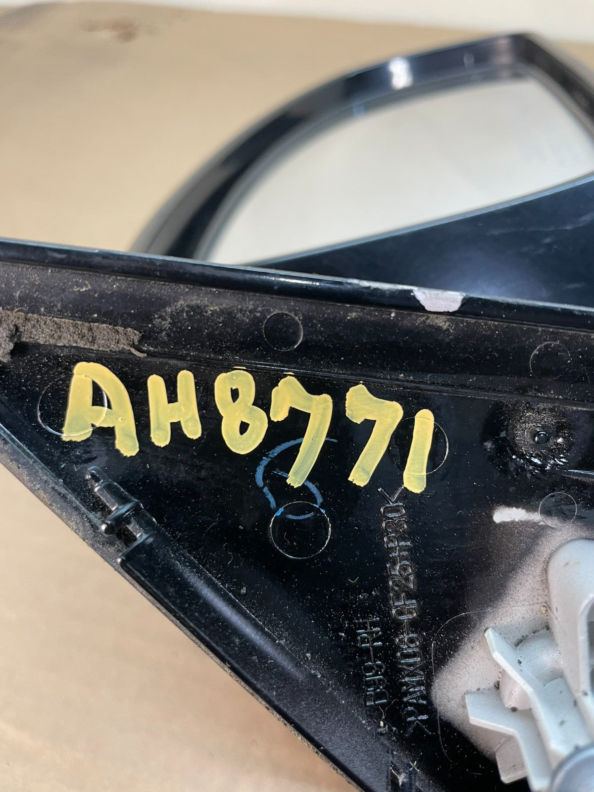 2006 to 2008 Infiniti M35 M45 Right Passenger Side View Mirror AH8771 DW10