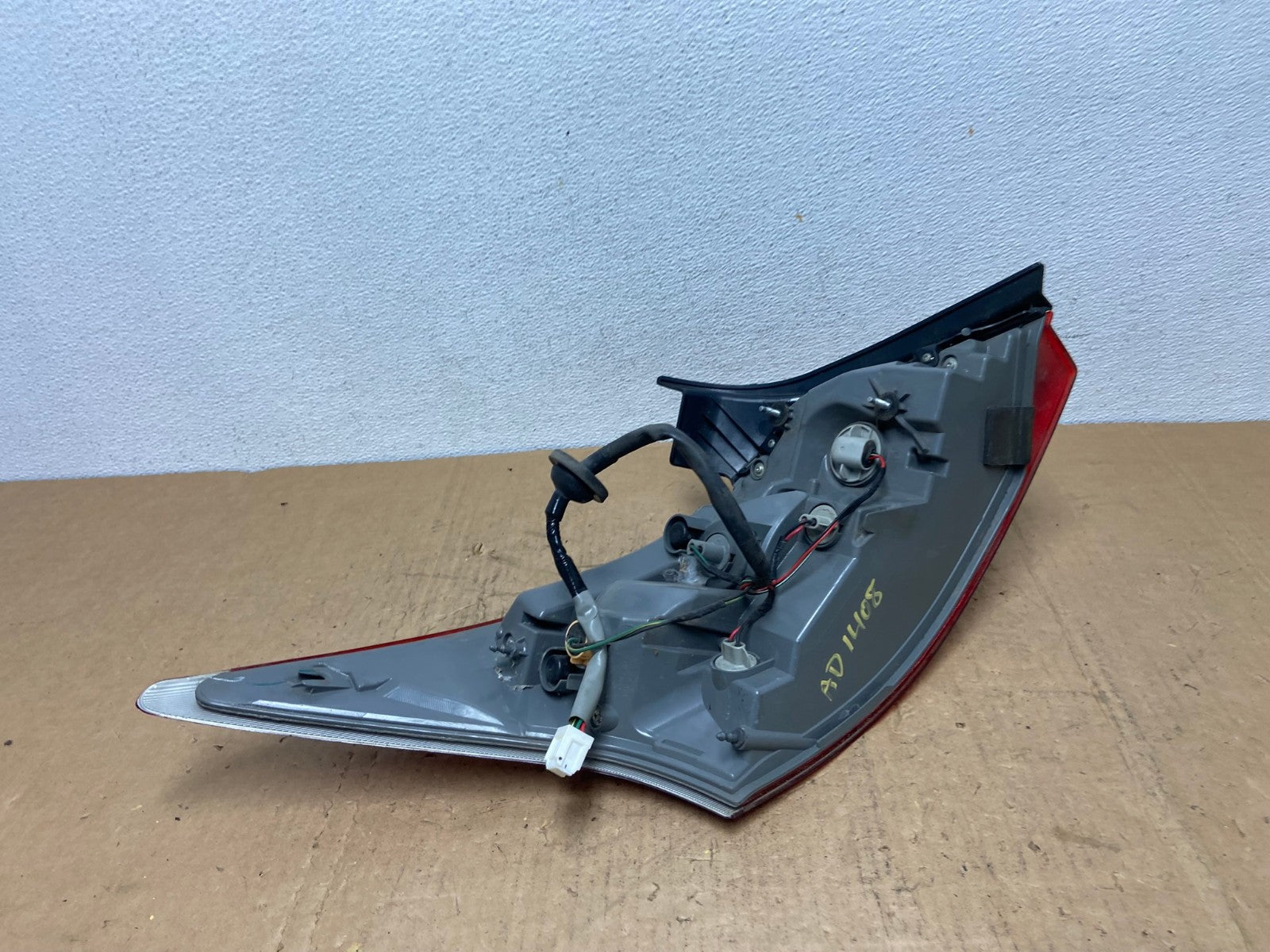 2009 2010 2011 Nissan Maxima Right Passenger RH Side Tail light AD1408 LK6