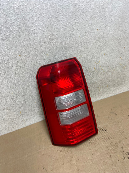 2008 to 2016 Jeep Patriot Left Lh Driver Side Tail Light AI2383 LK2