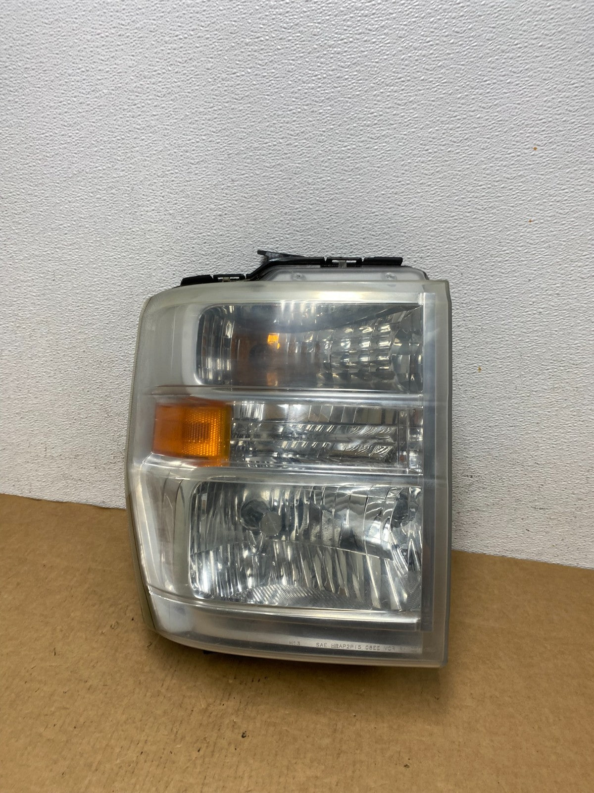 2008-2014 Ford Econoline E150 E250 E350 Right Passenger Headlight AD4539 DW0