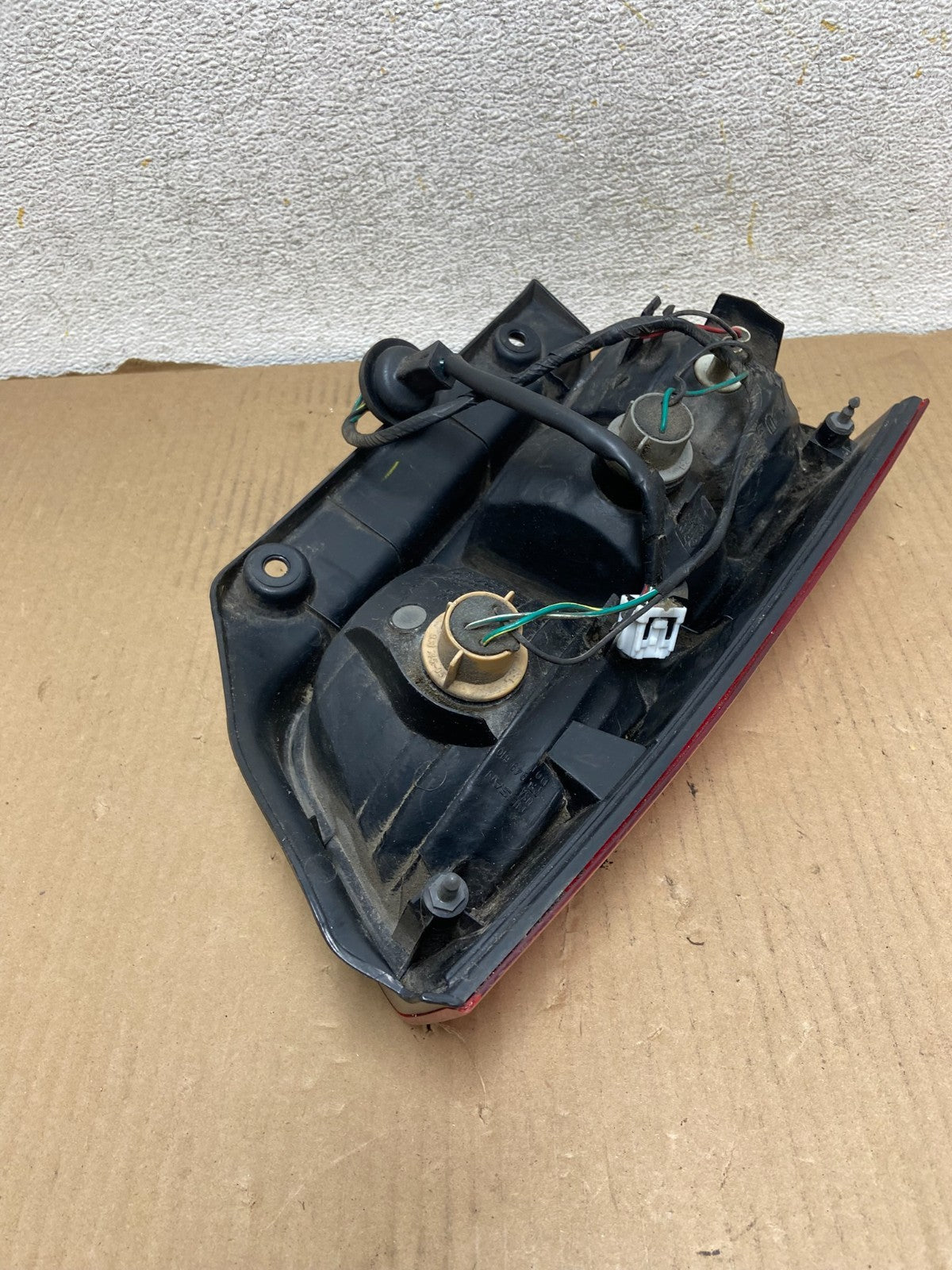 2005 to 2012 Nissan Pathfinder Right Passenger RH Side Tail Light AH3043 DW6