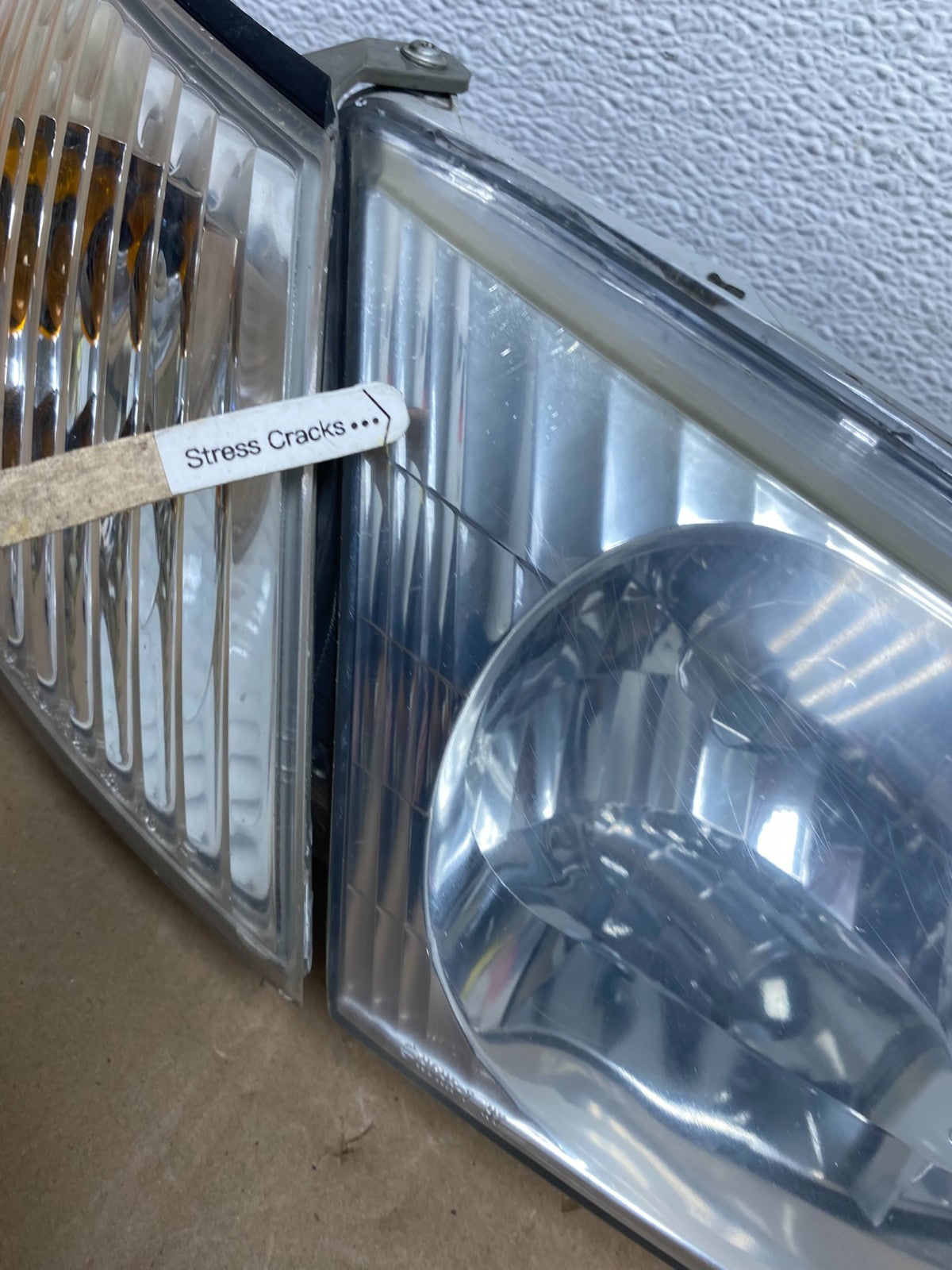 1997-2001 Lexus Es300 Left+Right Headlights Halogen AE6866 DW5