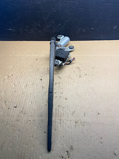 2004 to 2010 BMW X3 E83 Rear Windshield Wiper Motor OEM ac2653 DG2
