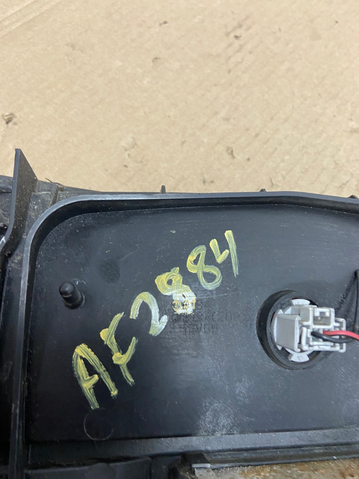 2002-2004 Honda Odyssey Right Passenger RH Side Tail Light Inner AF2884 LK6