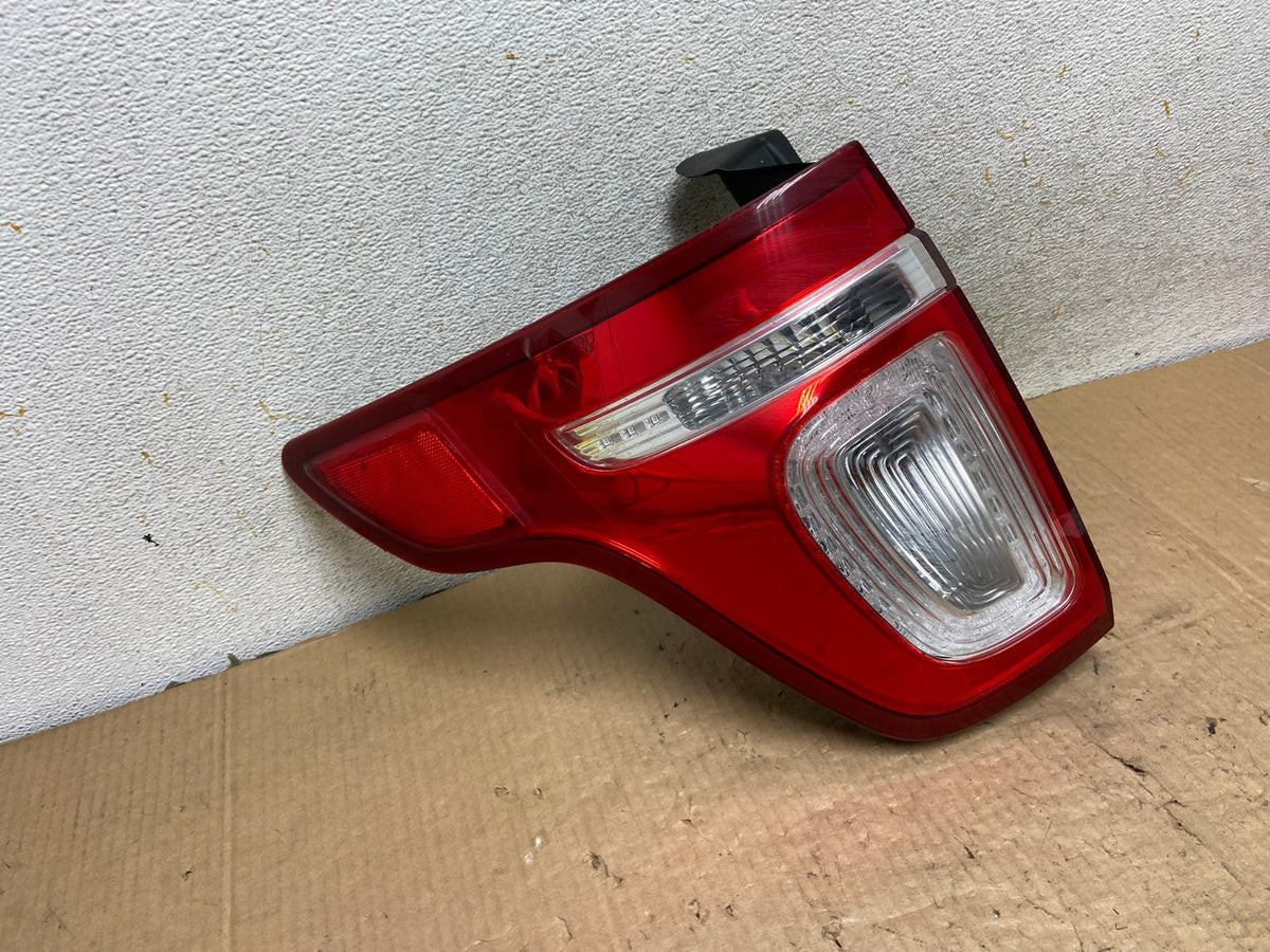 2011 2012 2013 2014 2015 Ford Explorer Left Driver LH Side Tail light AI8044 LK2