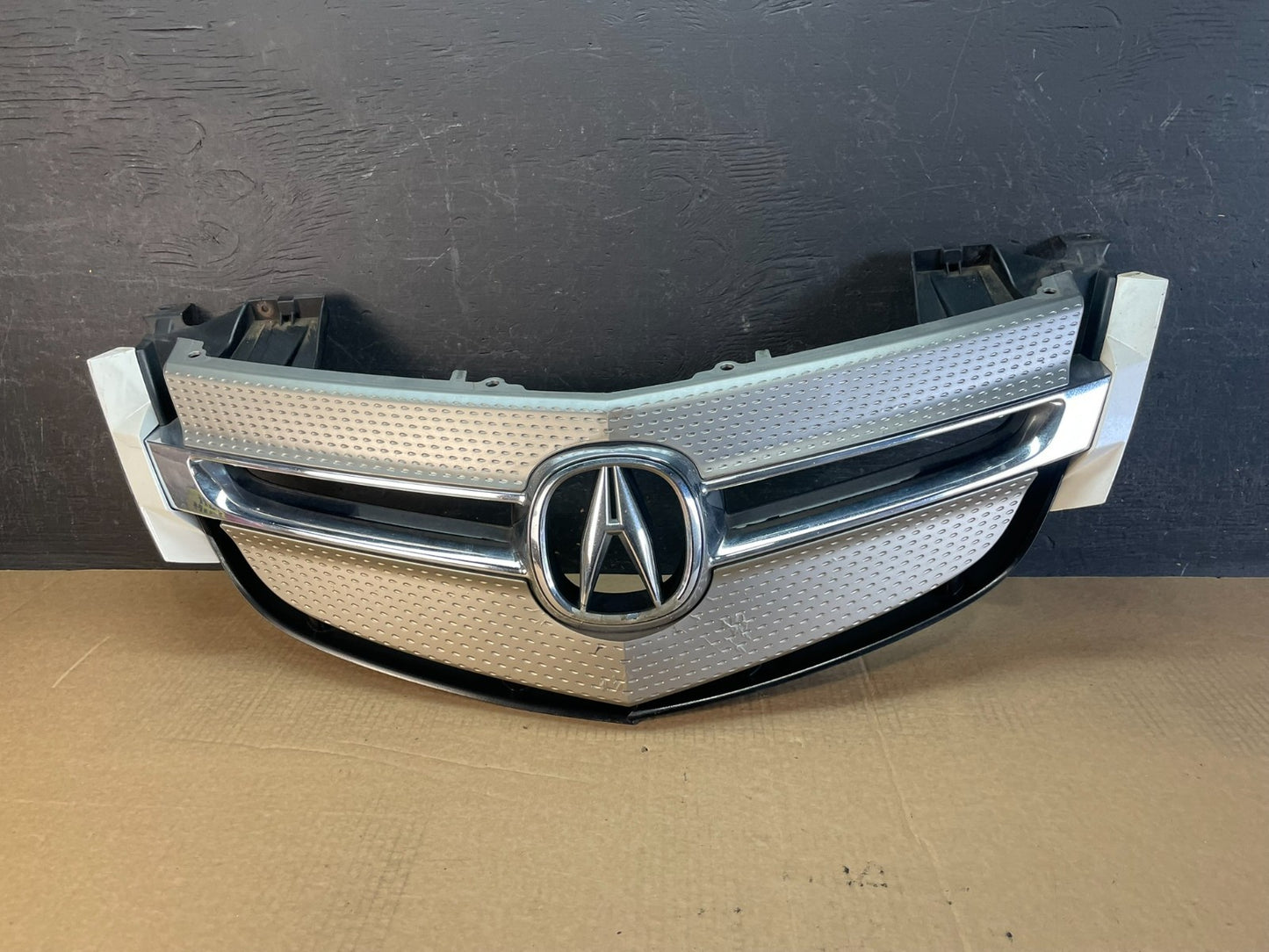 2007 2008 2009 Acura MDX Front Upper Grill Grille Emblem af5195 DG0