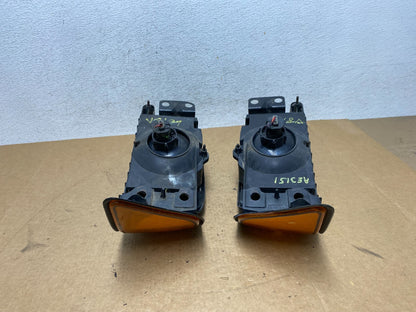 1989 to 1995 Plymouth Acclaim Left+Right Side Headlights AE3151 DW10