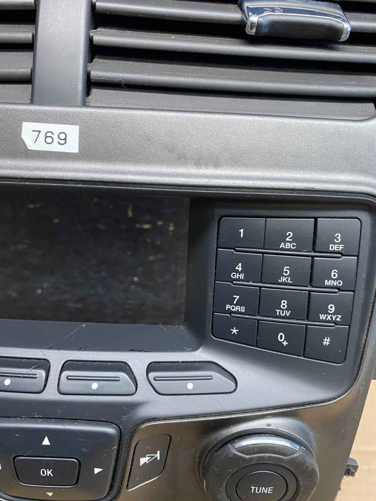 2014 2015 Ford Explorer Radio Climate Control Trim Bezel Panel AG8426 DG2