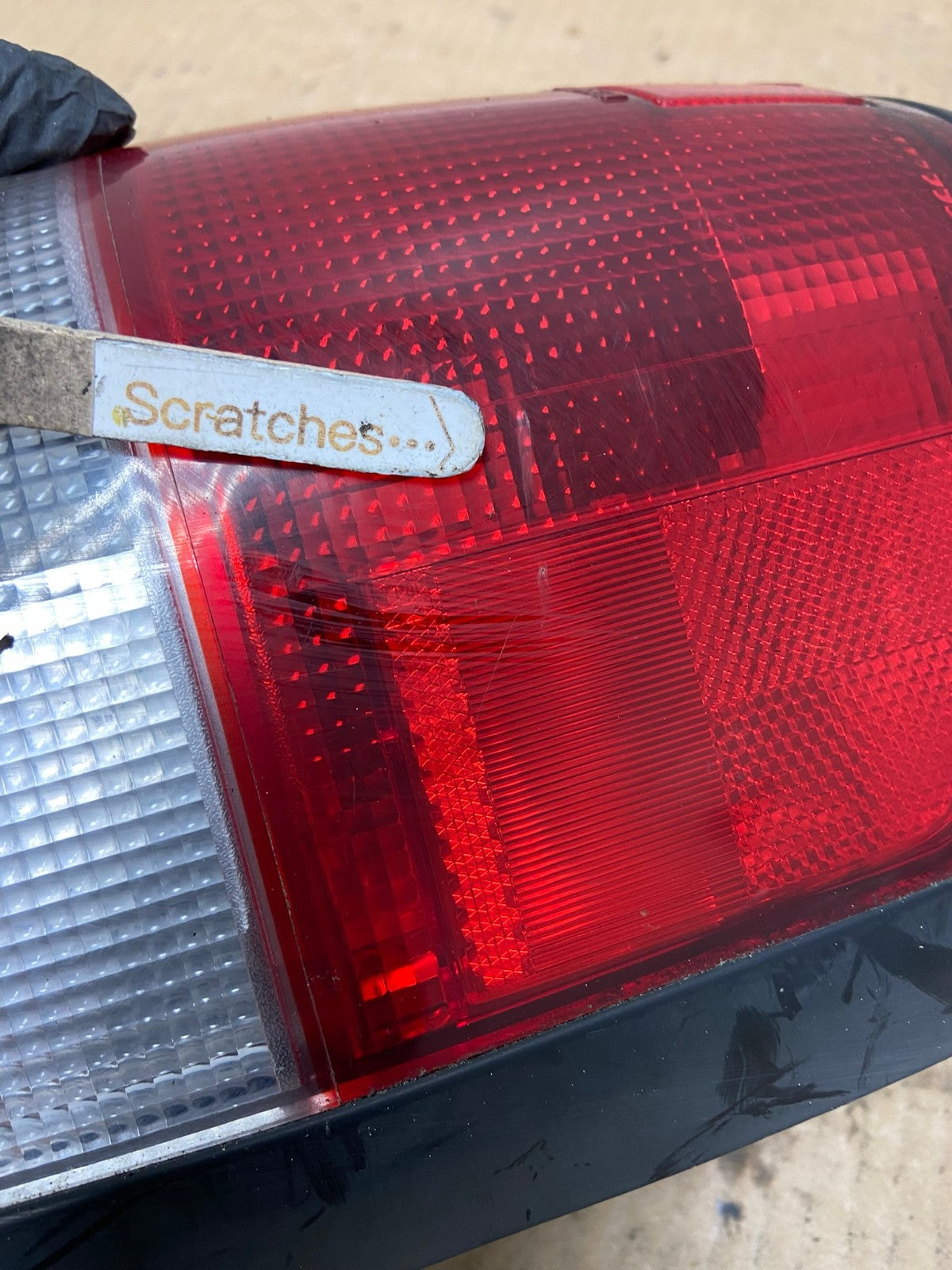 1996 - 1998 Nissan Pathfinder Left Driver LH Side Tail light AI8263 LK3