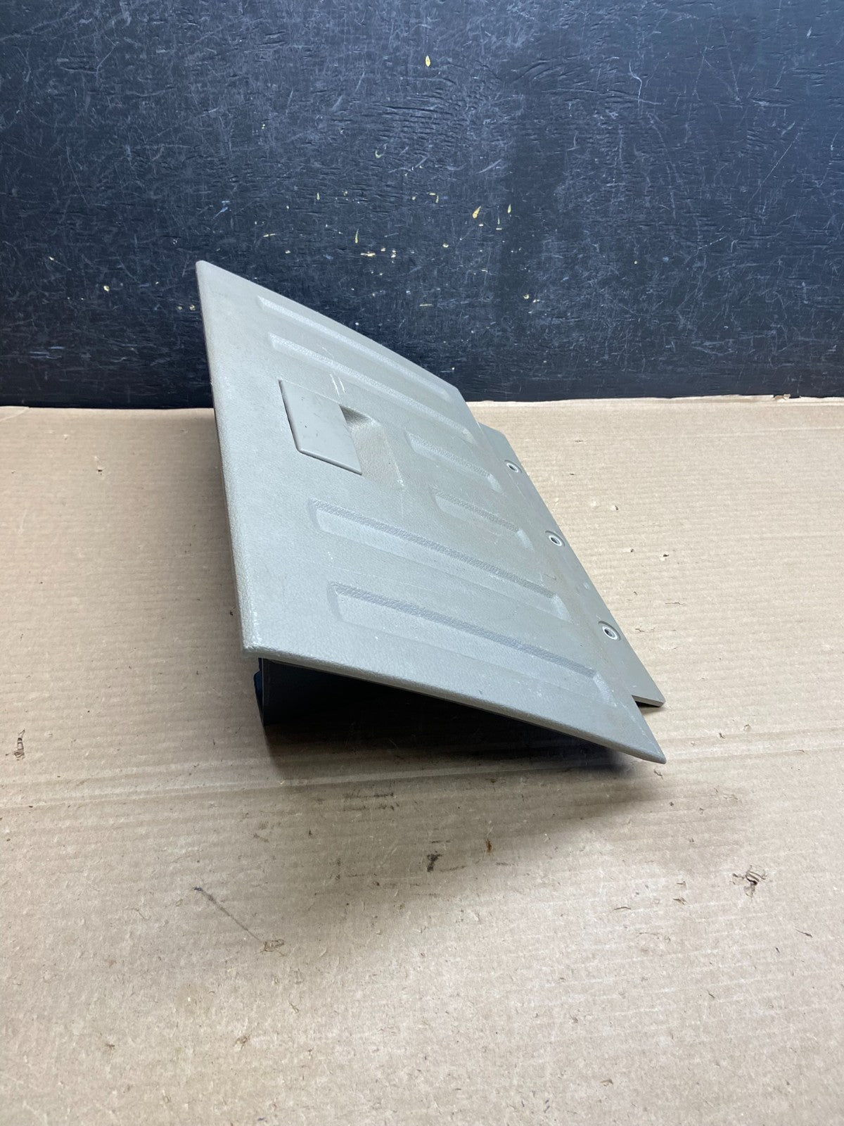 2011 - 2016 Ford F250 F350 Front Right Passenger Storage Glove Box ah1597 DG1