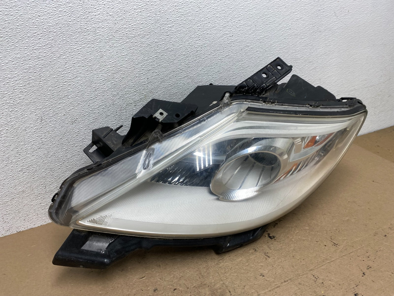2010 - 2012 Mazda Cx9 Cx-9 Left Driver LH Headlight Halogen AF5029 DW2