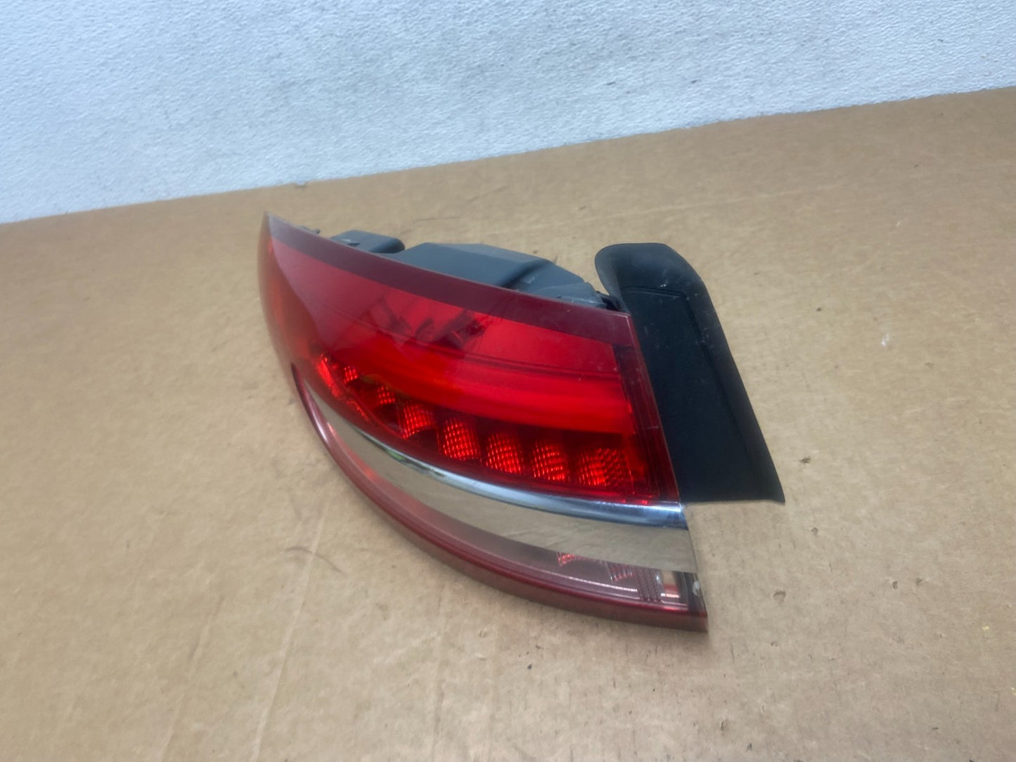 2017 - 2018 Ford Fusion Left Driver LH Side Tail Light AD6021 DW1