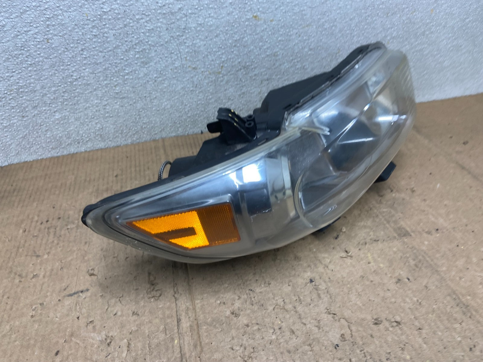 2008 2009 2010 Scion XB Right Passenger RH Headlight Halogen Oem AA8244 DW2