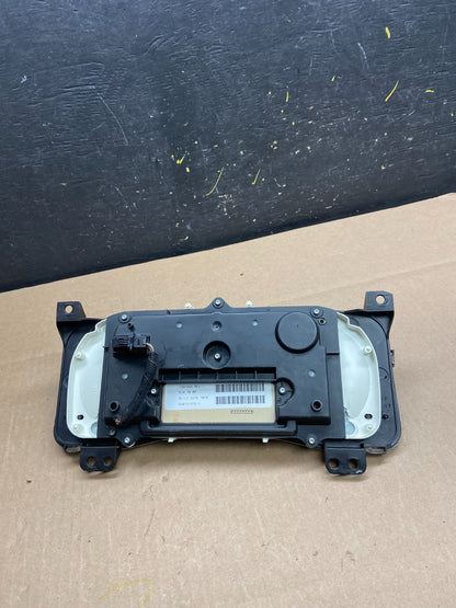 2006 to 2010 Hummer H3 Dash Cluster Gauge Speedometer OEM T4352 DG5