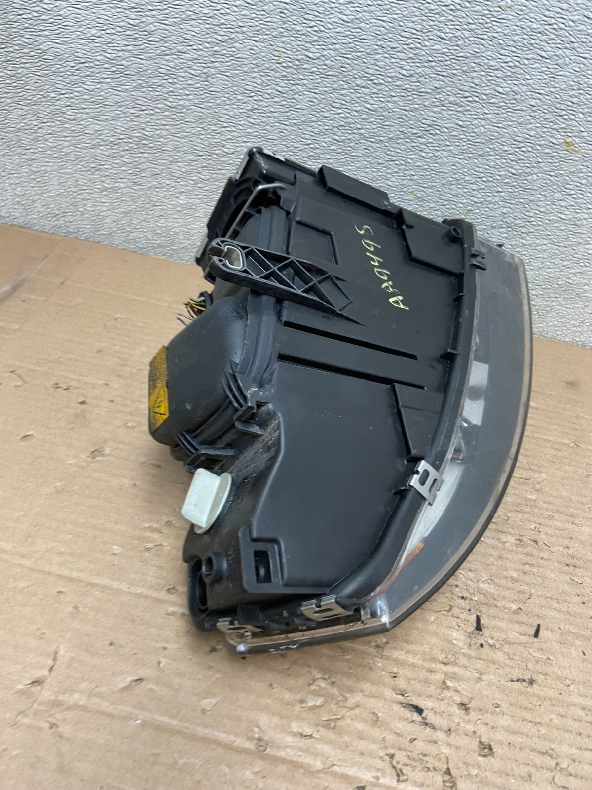 Xenon HID 2003 to 2006 Audi A4 Convertible Left Drvier LH Headlight AA9498 DW8