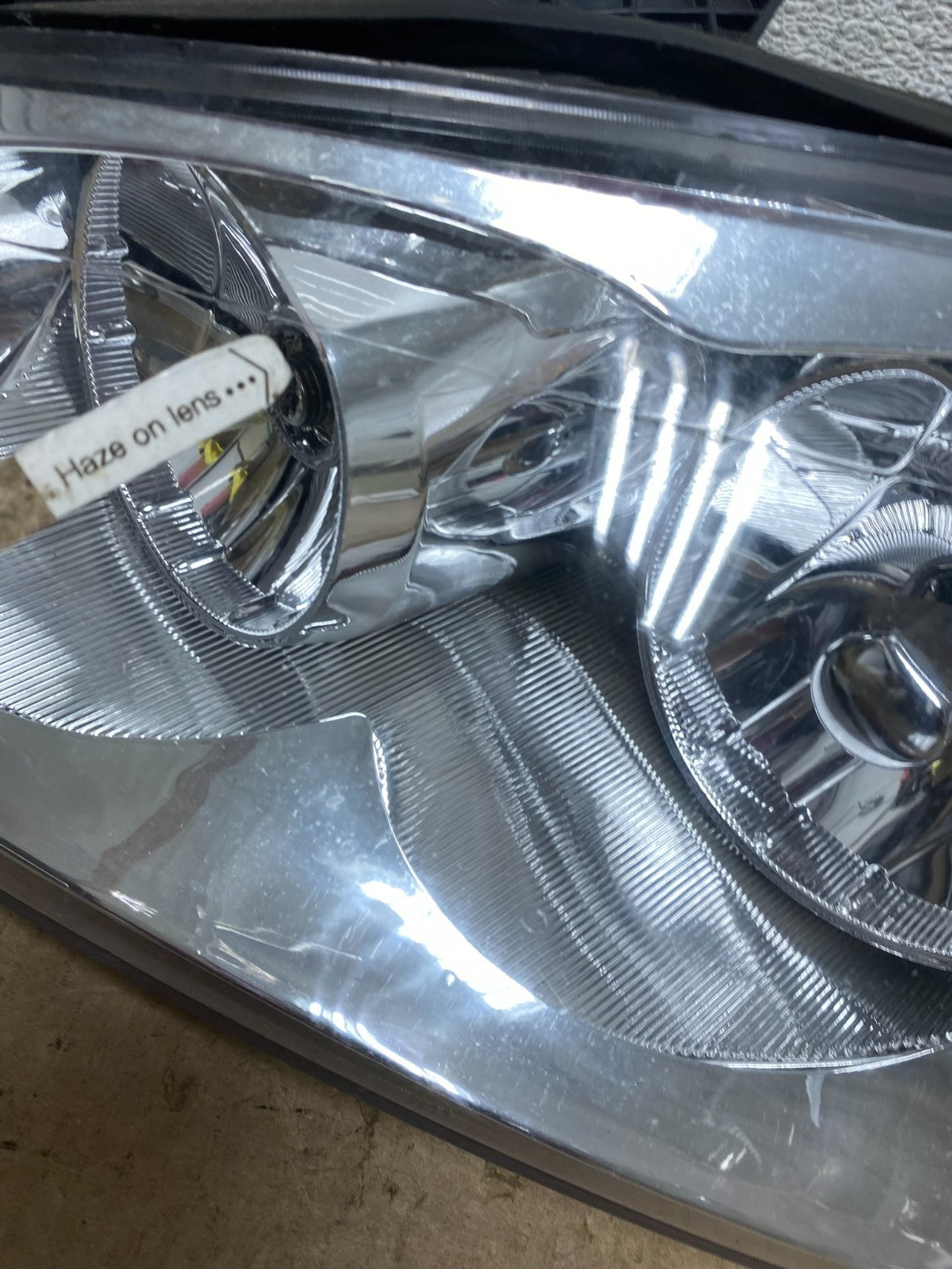 2005 to 2009 Pontiac G6 Headlight Left Driver LH Side Halogen AF9816 DW4