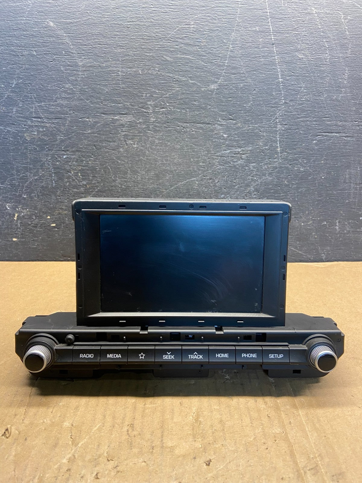 2019 to 2020 Hyundai Elantra Screen Display Radio Receiver AG1615 DG0