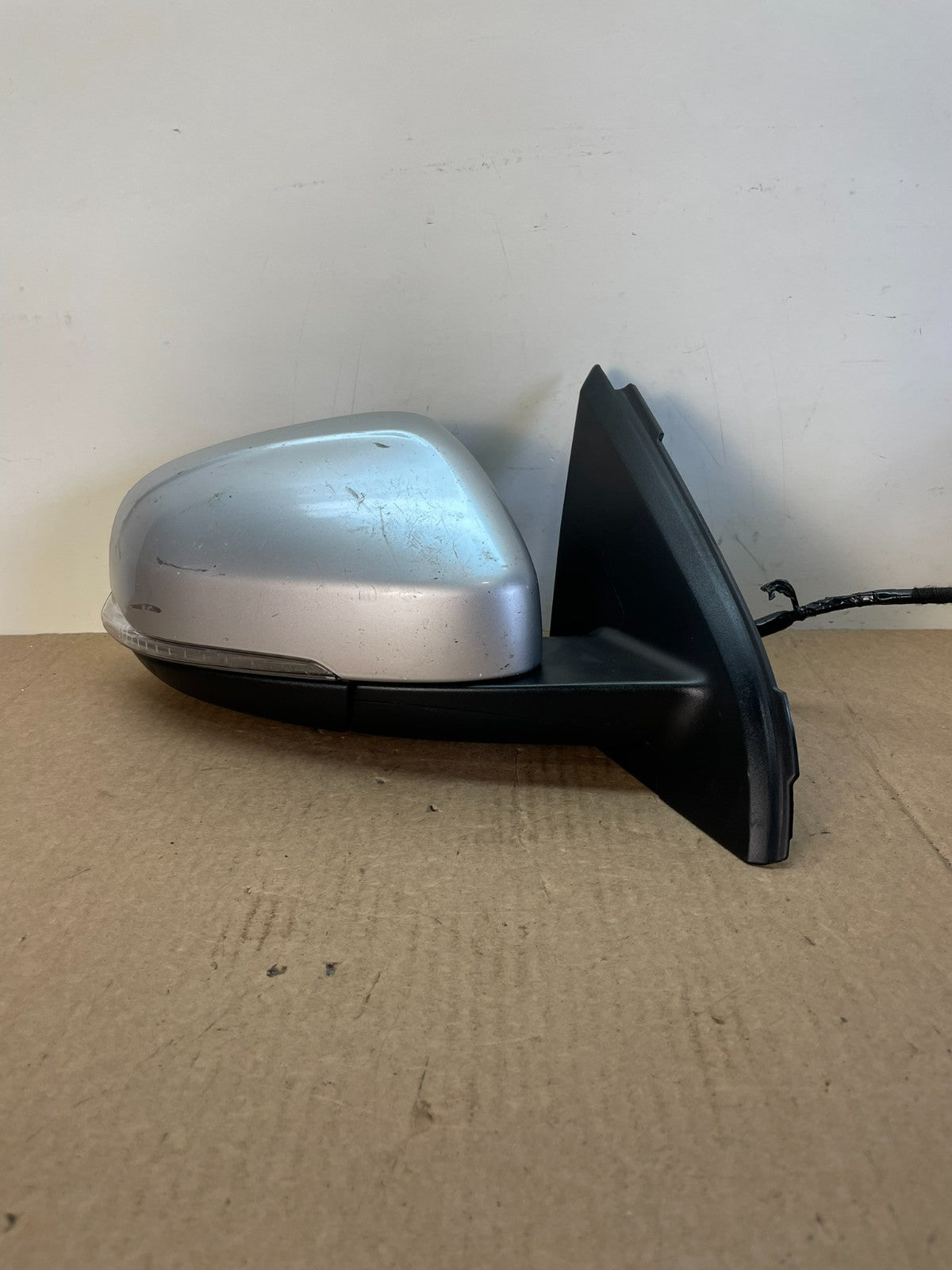 2011- 2018 Volvo V60 Right Passenger RH Front Door View Mirror AH6228 DG0