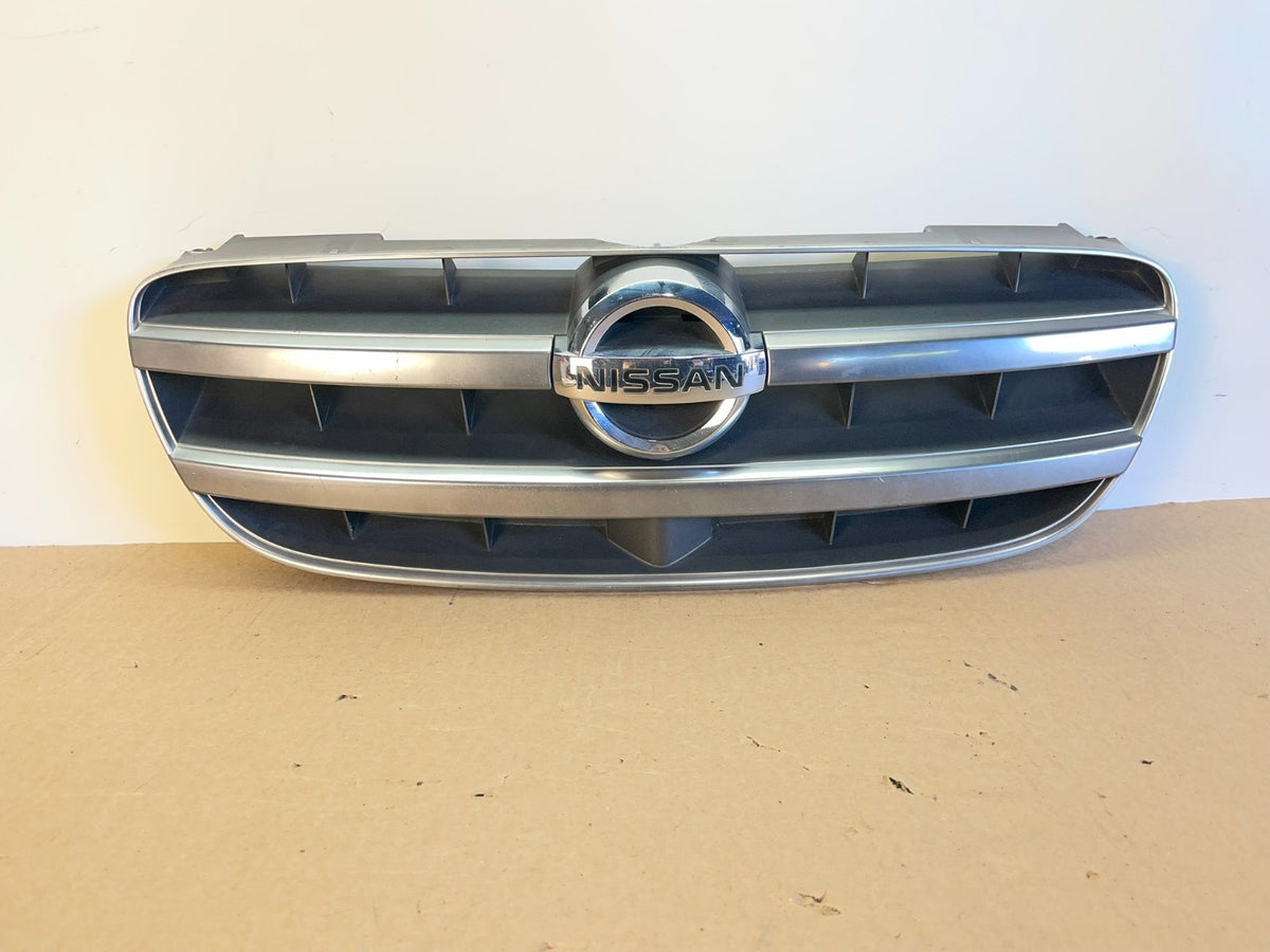 2002 to 2003 Nissan Maxima Front Upper Grill Grille AH0373 DG0