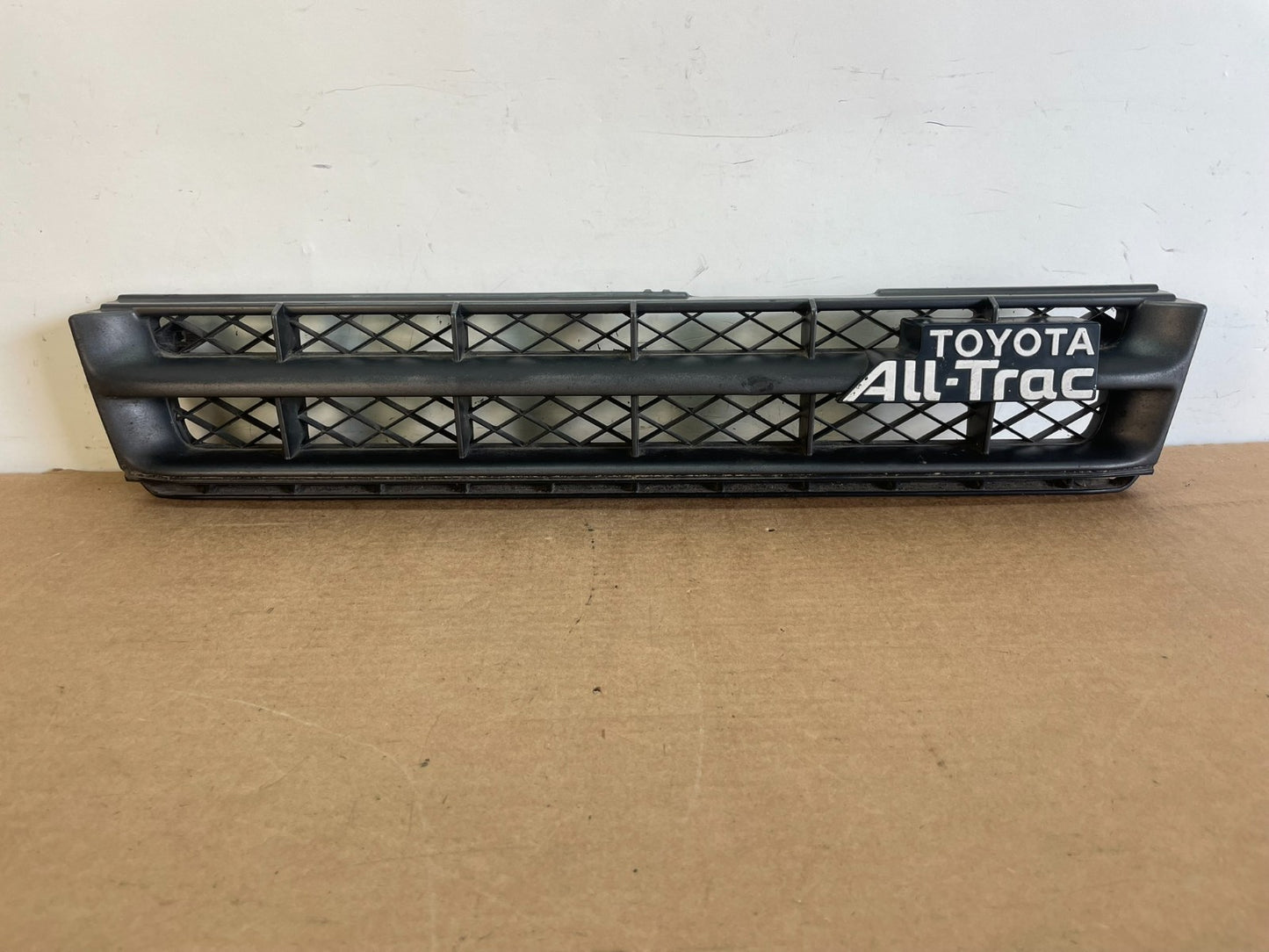 1988 to 1992 Toyota Corolla All-Trac Wagon Front Grill Grille AF87300