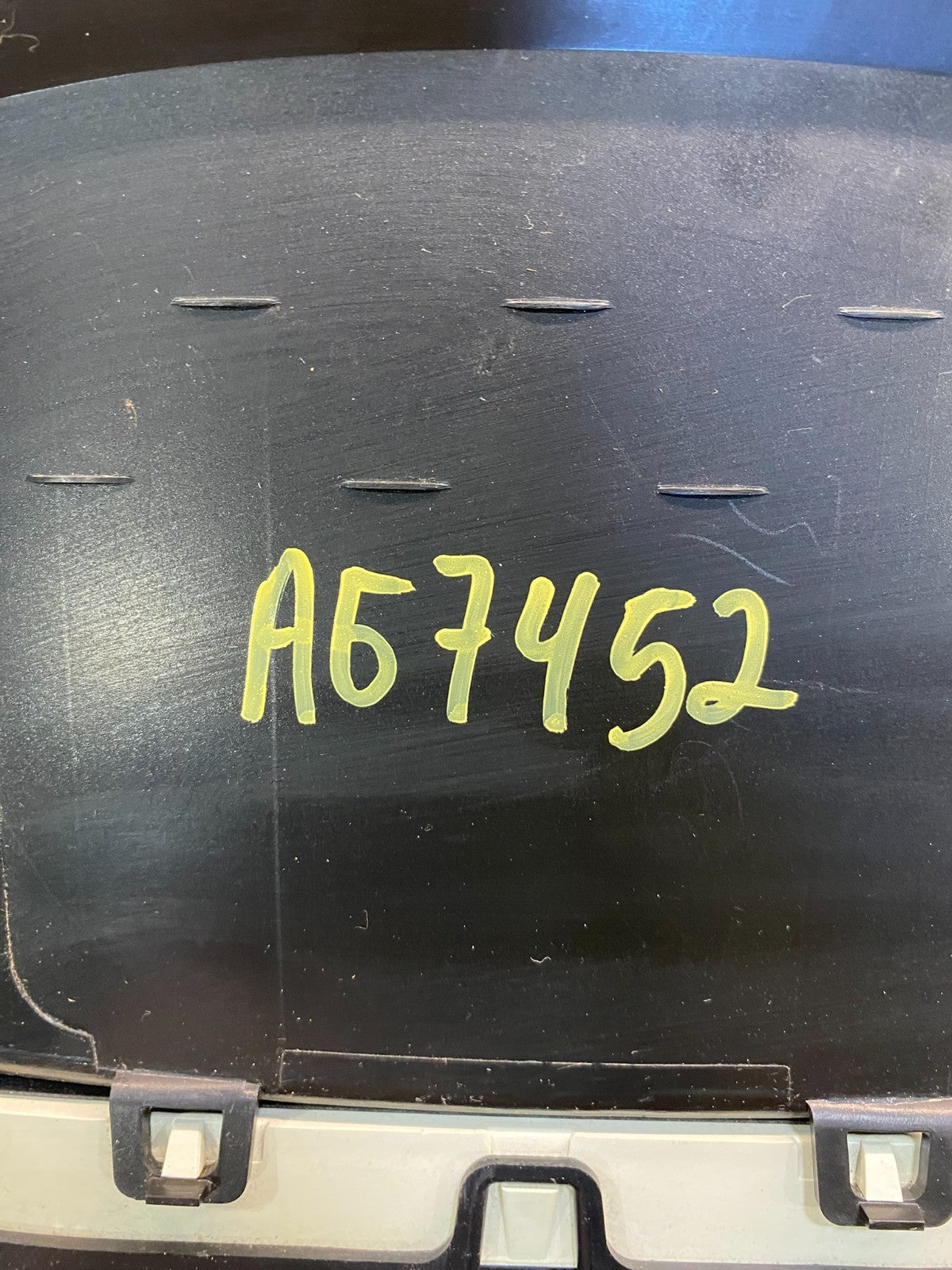 2013 to 2017 Chevrolet Express Speedometer Cluster Gauge AG7452 DG6
