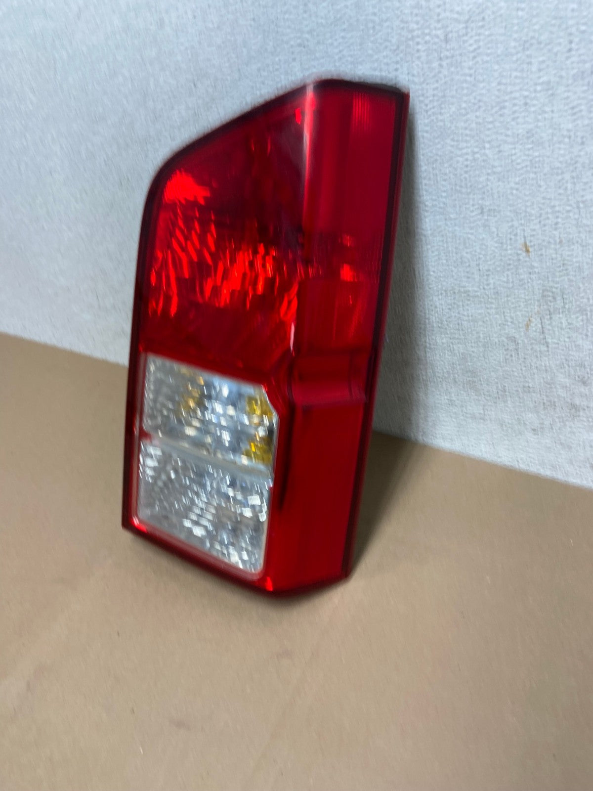 2005 to 2012 Nissan Pathfinder Right Passenger RH Side Tail Light AE6620 LK1