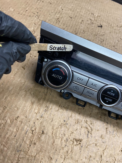 2015 - 2018 Subaru Outback Legacy A/C Heater Climate Control Unit AF1692 DG1