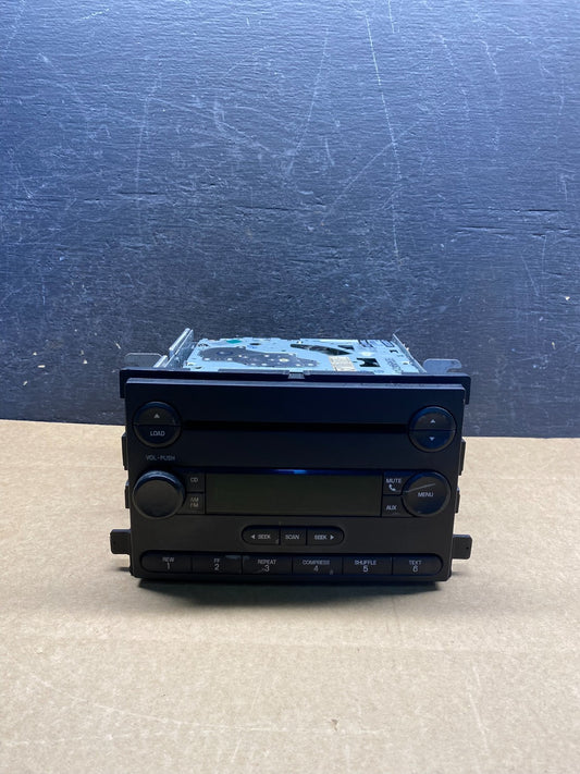 2004 2005 2006 Ford Freestar Radio Stereo Audio AM/FM AH1870 DG0