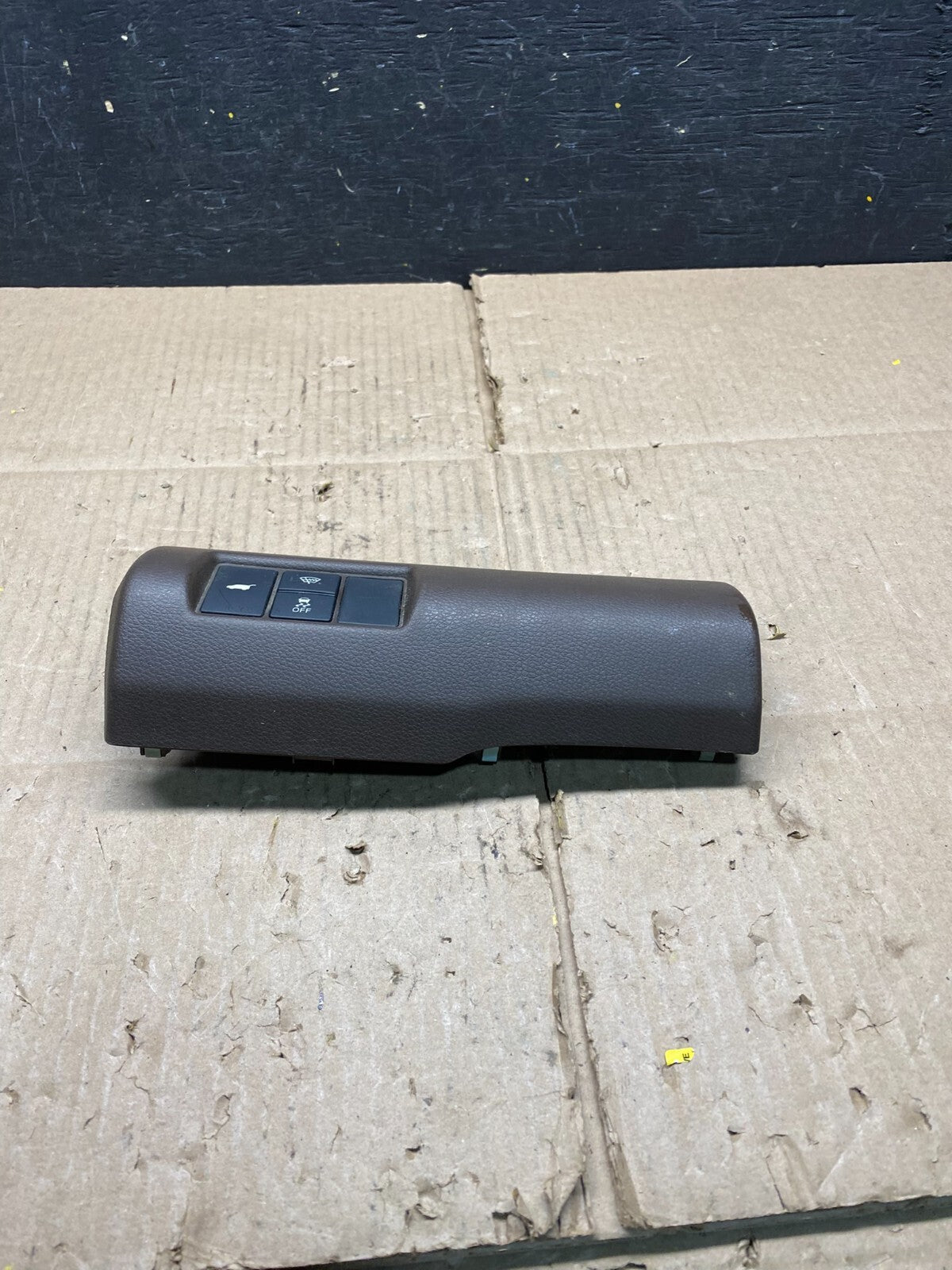 2023 2024 2025 Honda Pilot Left Driver Switch Bezel Trim L5536 DG1