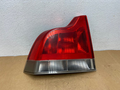 2001 to 2004 Volvo S60 Left Driver LH Side Tail Light AC8444 LK0